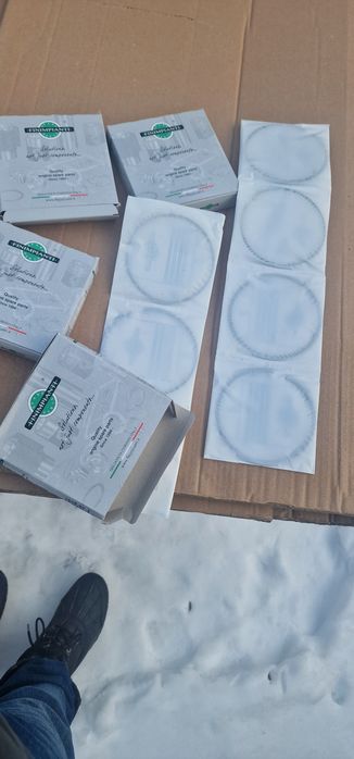 Segmenti piston fiat 615 diametru 108 mm pret 300 lei per piston pe or