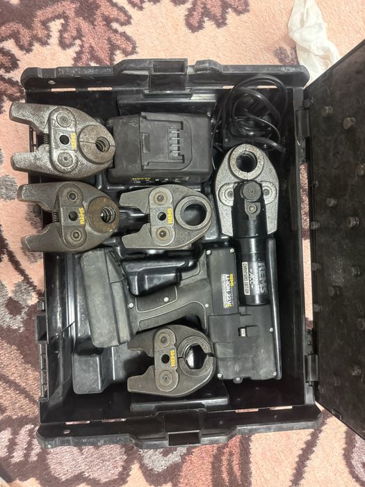 Vind  REMS mini press 22v Champions edition cu bac TH 16,20,,26,32 ,28