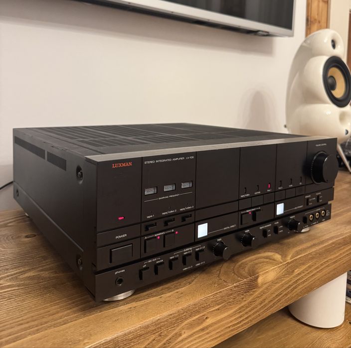 Amplificator Luxman LV - 109