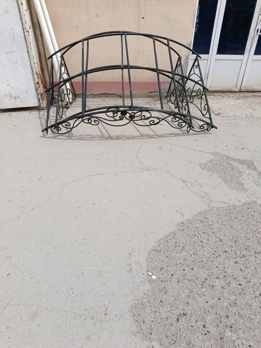 Mini naves sotiladi srochna