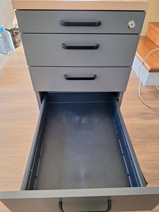 Rollbox ca NOU de vanzare