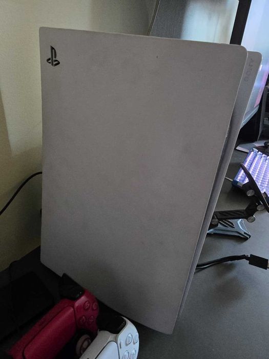 Vand PlayStation 5 Disk, 1Tb, 2Manete+hdd512,Statie Incarcare,4 jocuri