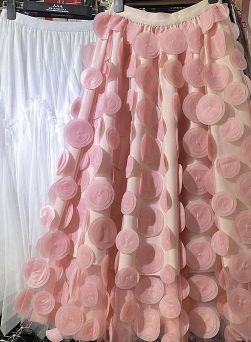 Fuste tulle cu buline 3D