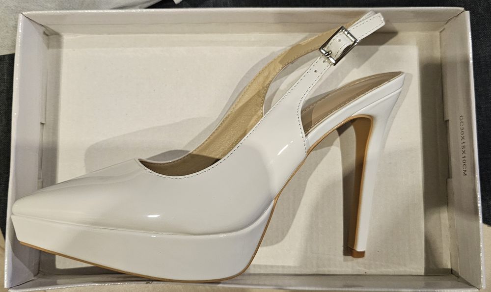 Дамски официални обувки