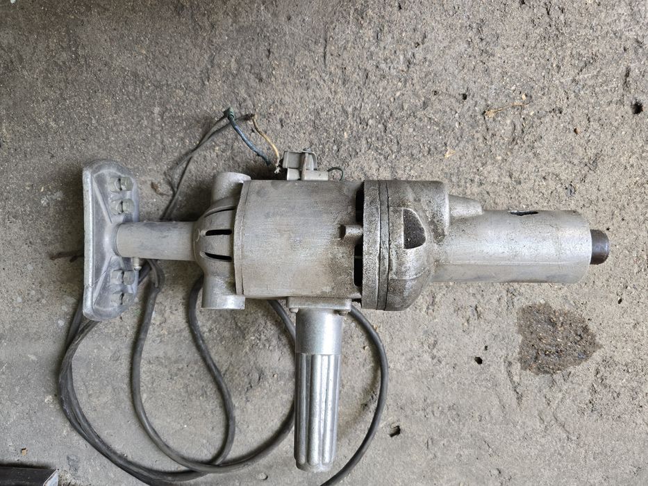Продаю электросверло.