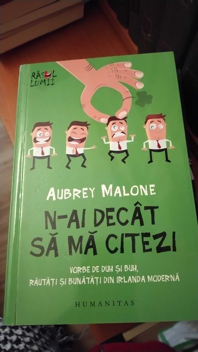 Vând cărți la 10 lei