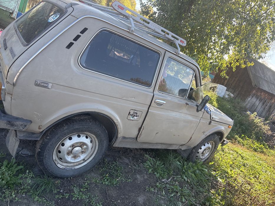 Продам ниву возможен торг