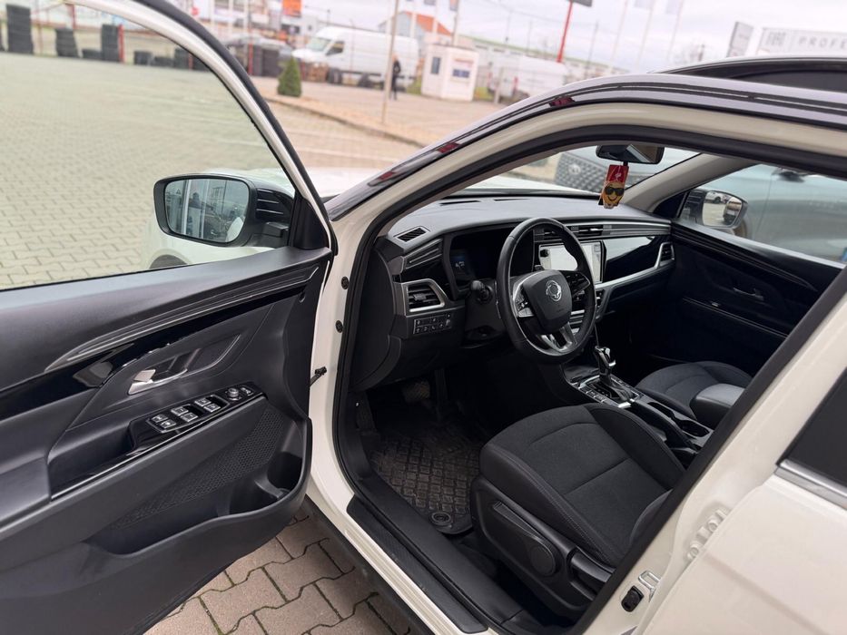 Vand Ssangyong Korrando 2025 , Garantie , TVA deductibil
