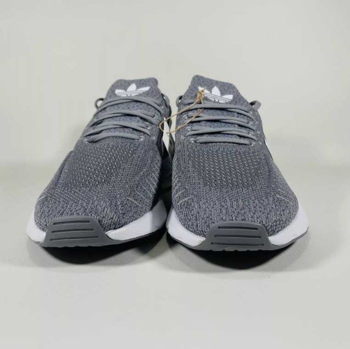 Оригинални мъжки обувки ADIDAS  SWIFT RUN 22  размери 42 -46 2/3