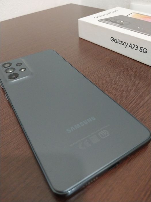Продам Samsung Galaxy A73 8/256