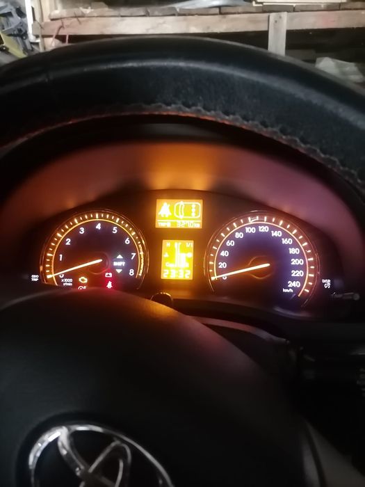 Vand Toyota Avensis 2009 benzina 1.8 147CP
