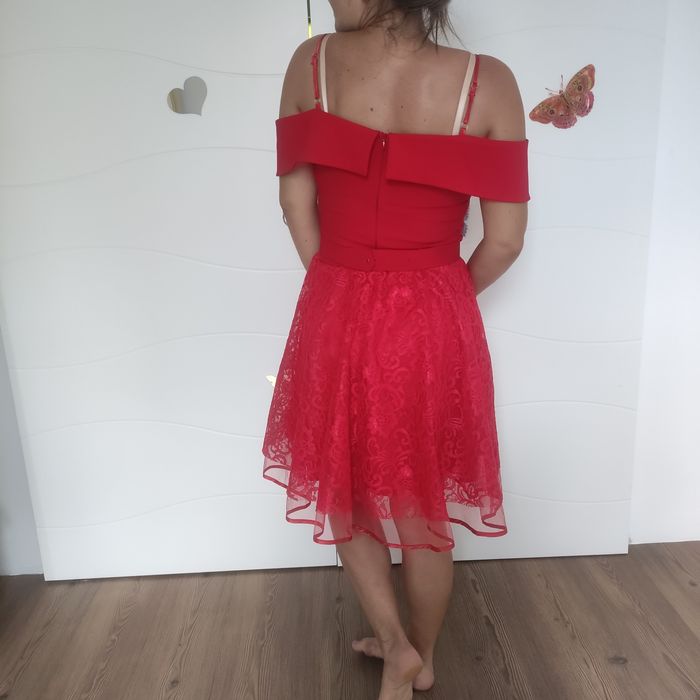 Rochie eleganta roșie  40