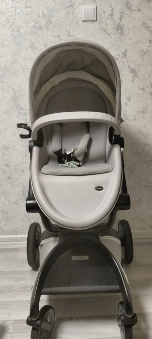 Коляска Hot Mom f22