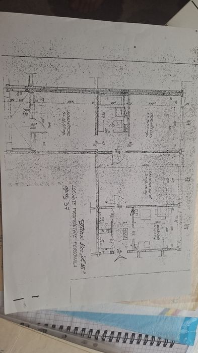 Vând apartament 3 camere zona Titan Auchan