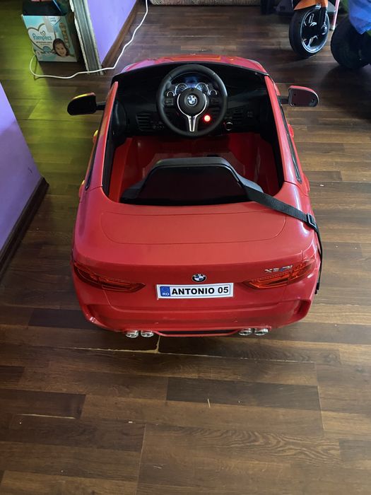 Vind masinuta electrica bmv x6