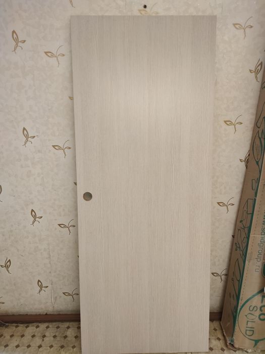 Продам двери межкомнатные.