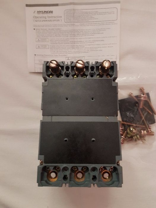 Intrerupator automat Hyundai HIBS 203: 200A