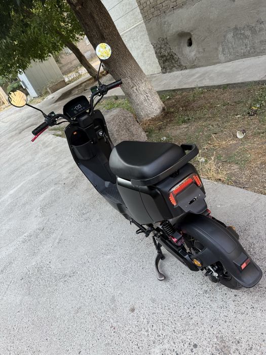 Srochna Elektoroskuter sotiladi