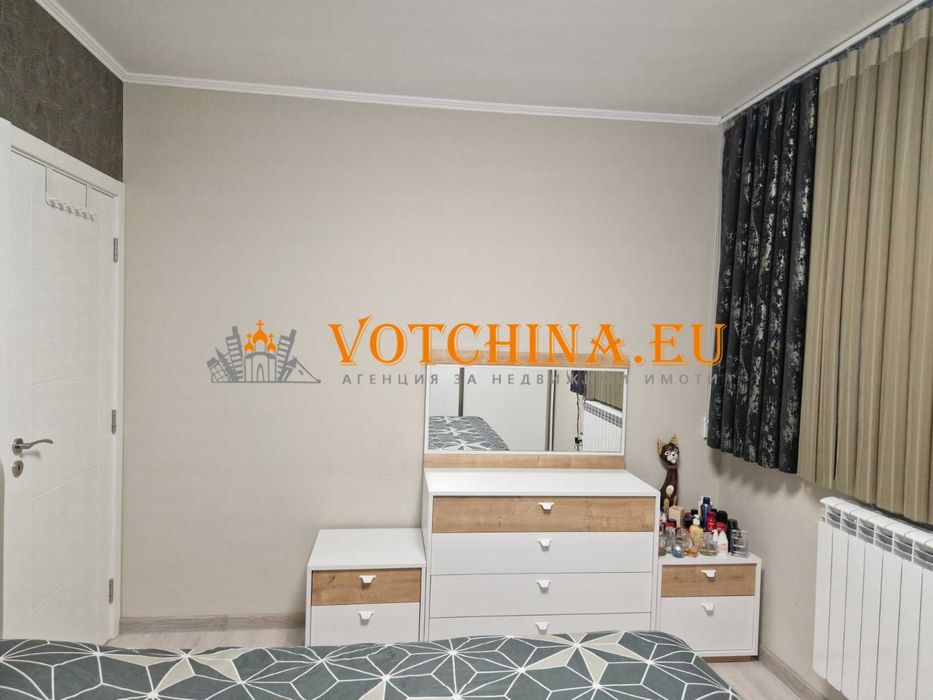 Продава се Тристаен апартамент в Варна, Възраждане 1 - 109 кв.м за 2202 €/кв.м - Снимка #8