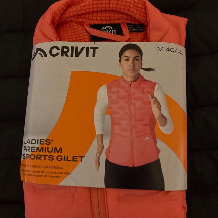Vesta matlasata pentru femei