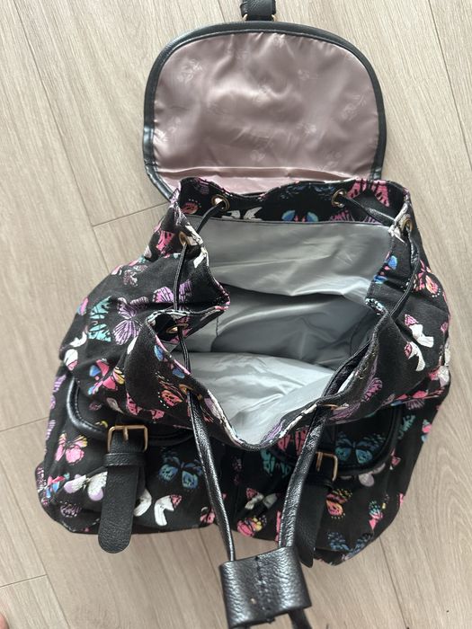 Vand geanta de umar colorata