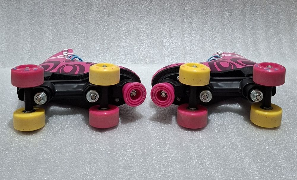 Patine cu rotile XSpot, model YX-0126-L, mărimea 36-37