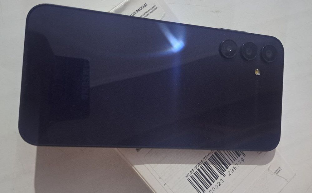 Самсунг А15 ,гарантия