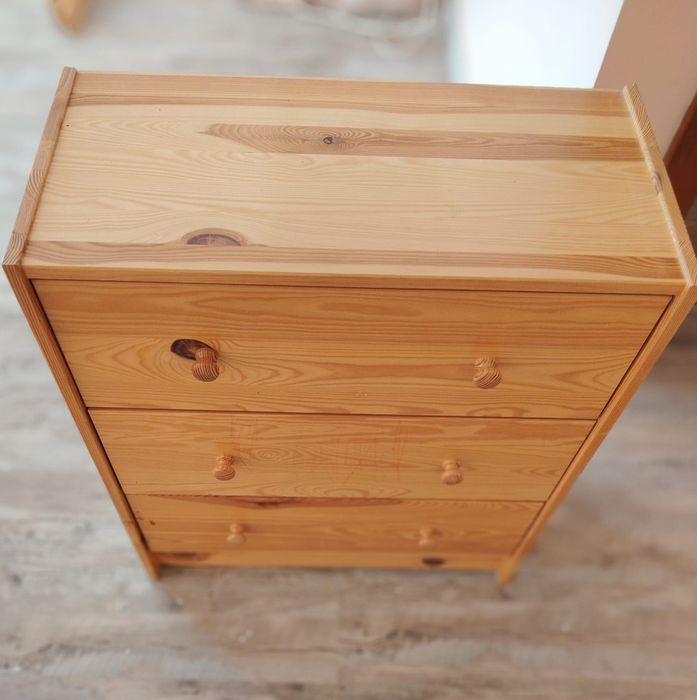 Mobilier si jucarii din centru educational – stare excelenta, pret neg