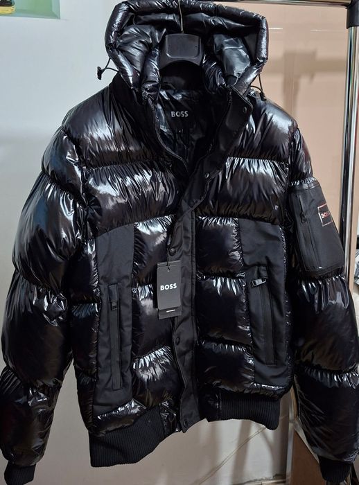 Geaca Boss umplutura puf import Portugalia