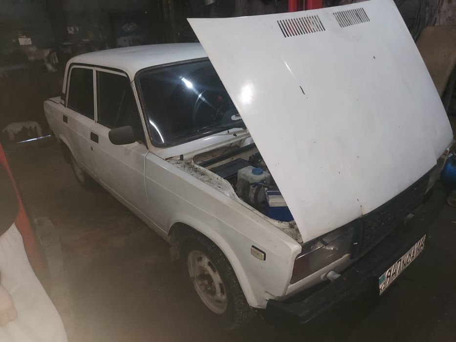 Продам ваз 2107
