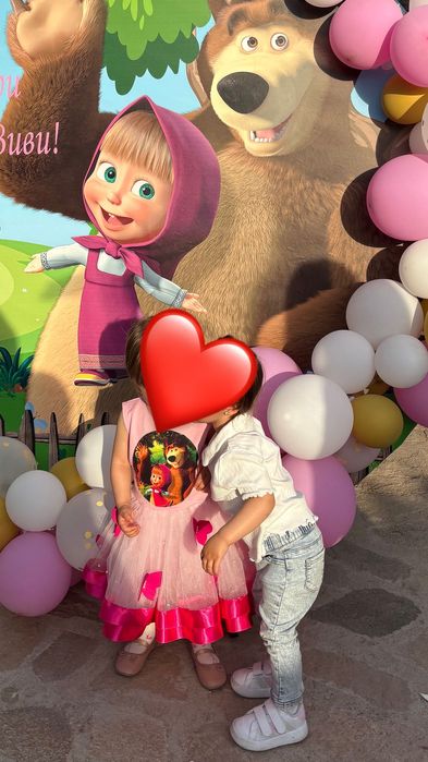 Рокля Маша и Мечока