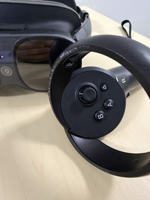 Очила за VR игри Vive XR Elite, HTC