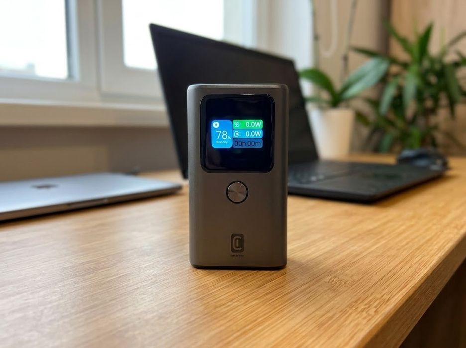 Смарт Power Bank CL Ultron 30W – 10 000 mAh с дисплей за мощност