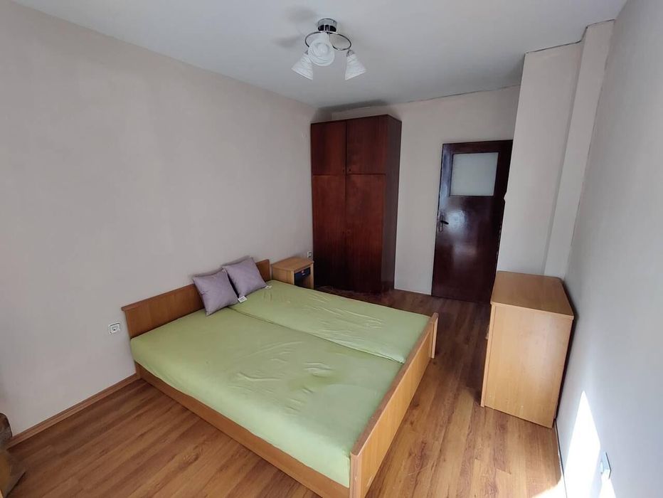 Дава се под наем Двустаен апартамент в Бургас, Меден рудник - зона В - 57 кв.м за 255 € - Снимка #2