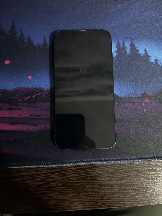 Продам айфон 13 128гб