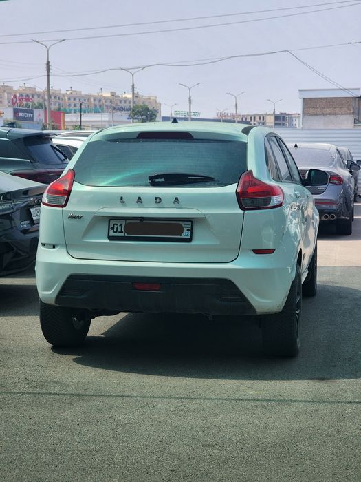 Lada X ray 2020 yil