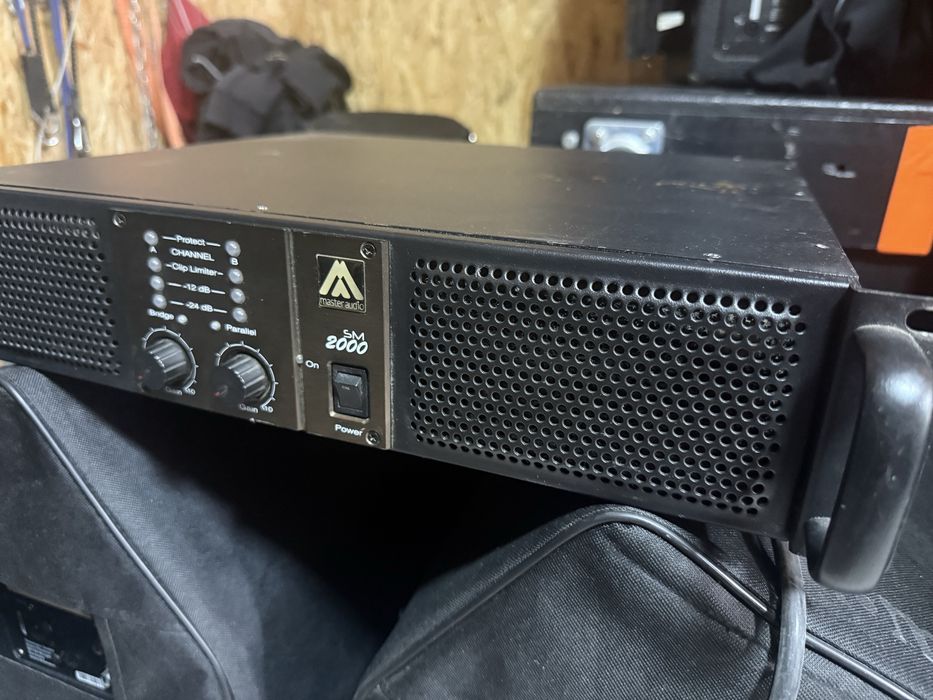 Amplificator Master Audio sm 2000