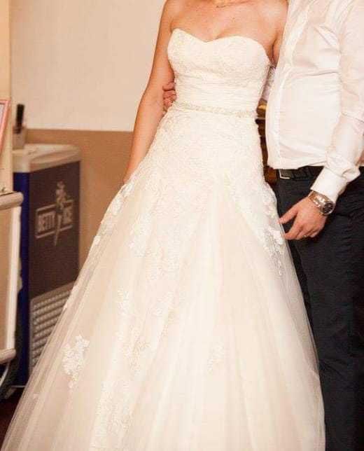 rochie de mireasa model Dabra D by Blue Enzoani, marime 38