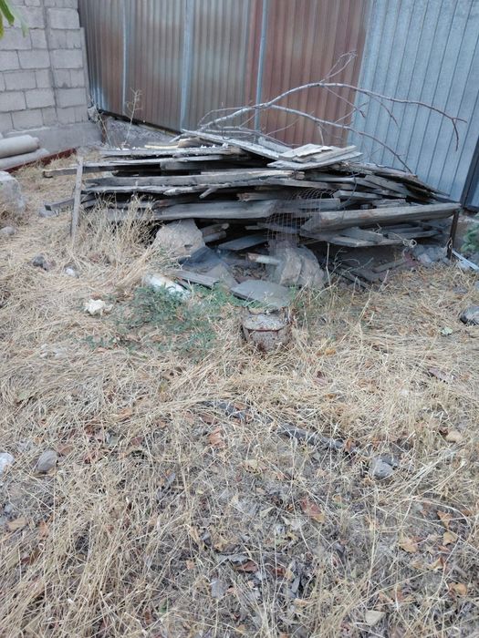 отдам  дрова бесплатно самовывоз