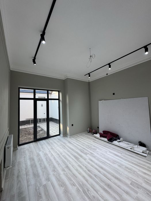 2 qavatli hovli sotiladi kiuf universiteti orqasi boy mahallada