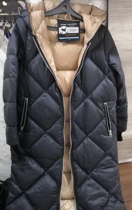 Срочно продам курточки на девочек-подростков