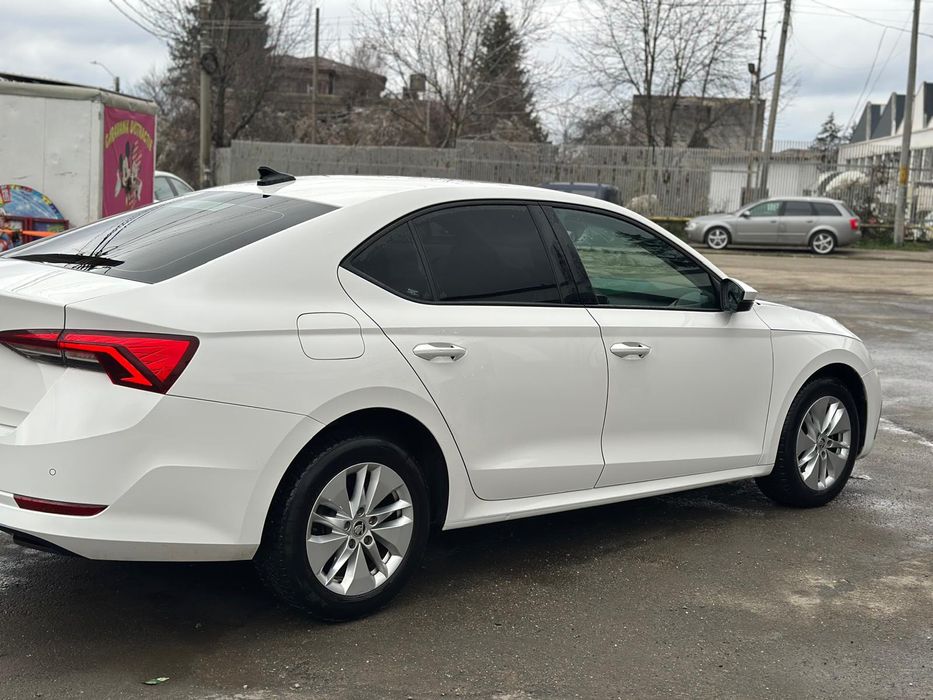 Skoda Octavia IV 2021 lua 6