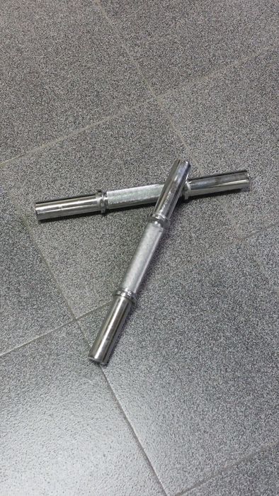 Ръкохватка (къс лост) за поставяне на тежести с диаметър 31мм.