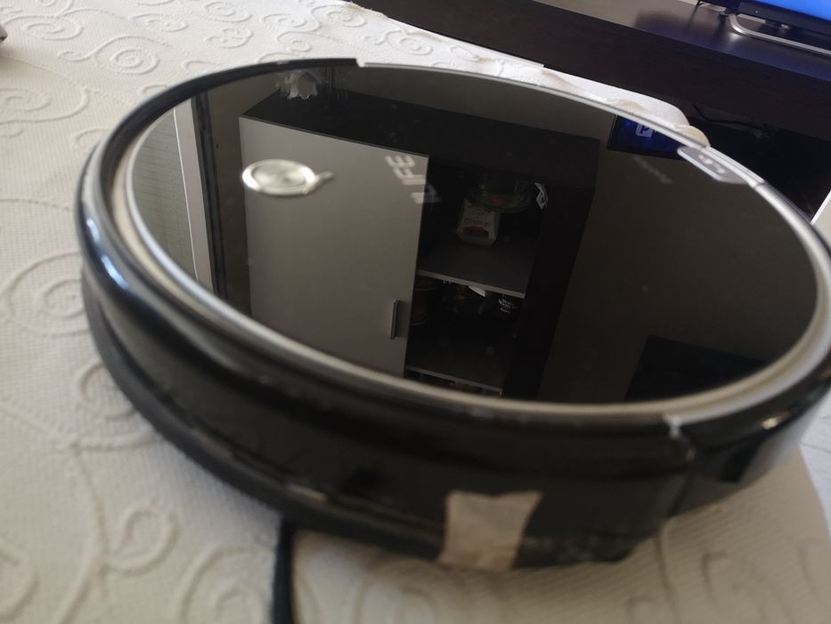 Домашен робот за почистване ILIFE