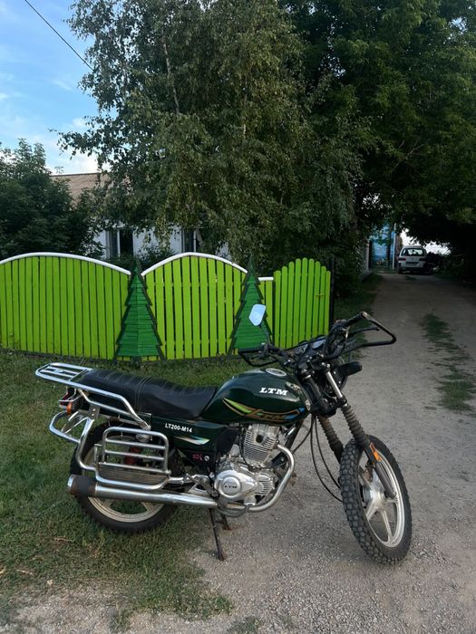 продам мотоцикл 200 кубов