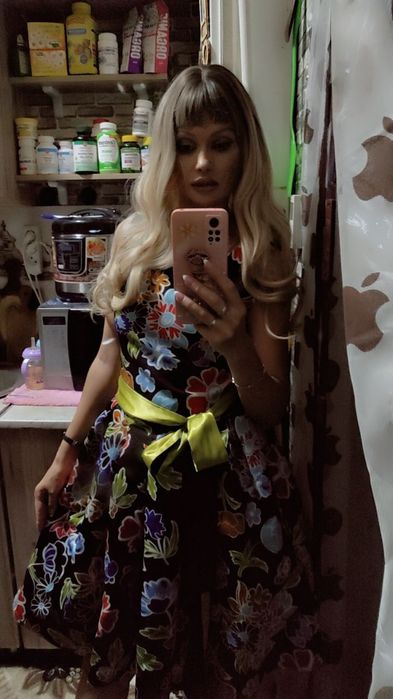 Парики блог и блонд амбре