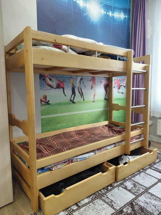 Продам двухъярусная