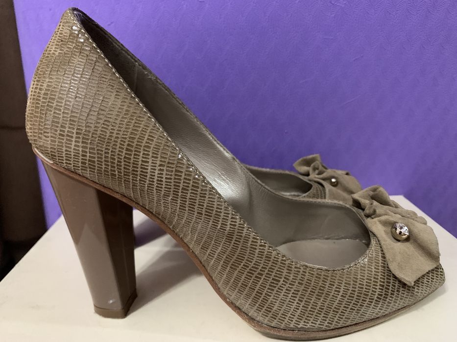 Продам туфли новые Италия