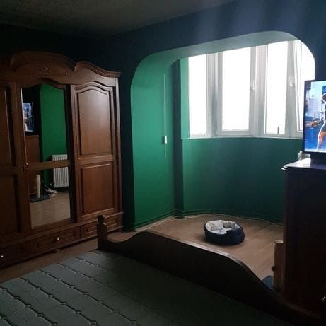 Vand apartament patru camere 120.000mii €