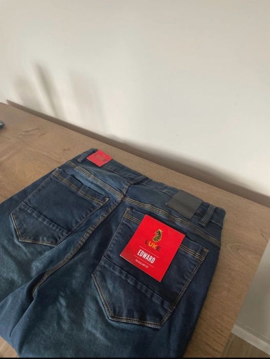 Jeans Regular bleumarin